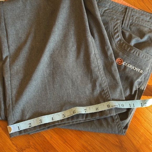Cloudveil M wide leg light grey heathered pants with pockets and front zip - Picture 9 of 9